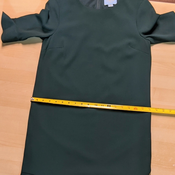 Cece by Cynthia Steffe Flared Sleeve Ruffle Hem 2P - Picture 5 of 8